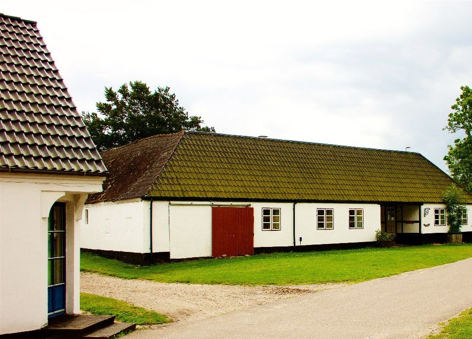 Degnegaarden.