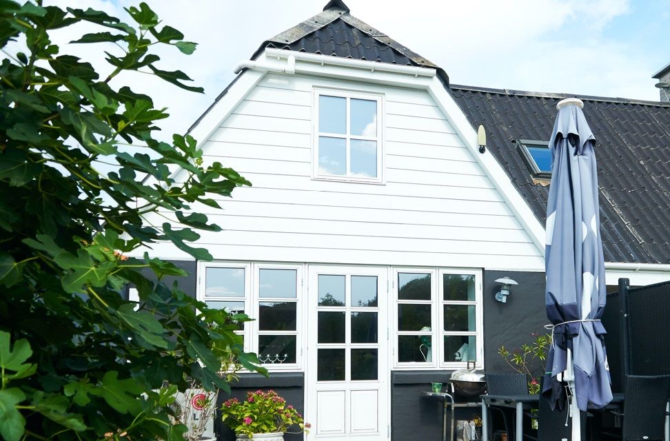 Seperat Gæstehus/lejlighed, velegnet til udlejning !
Hovedgaden 23 tæt på købmanden - Elsebeth 23 32 30 50.